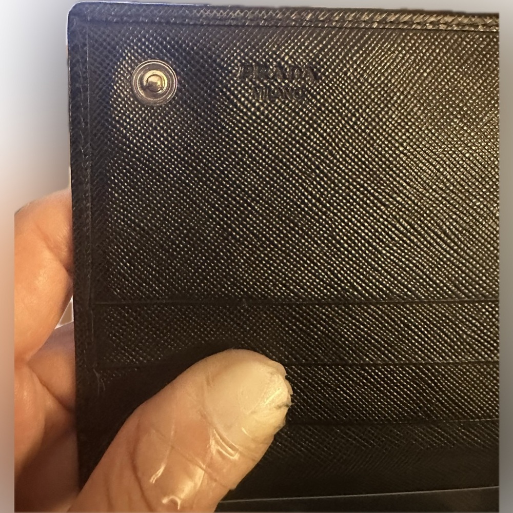 Prada Black Saffiano Leather Wallet - Picture 6 of 11